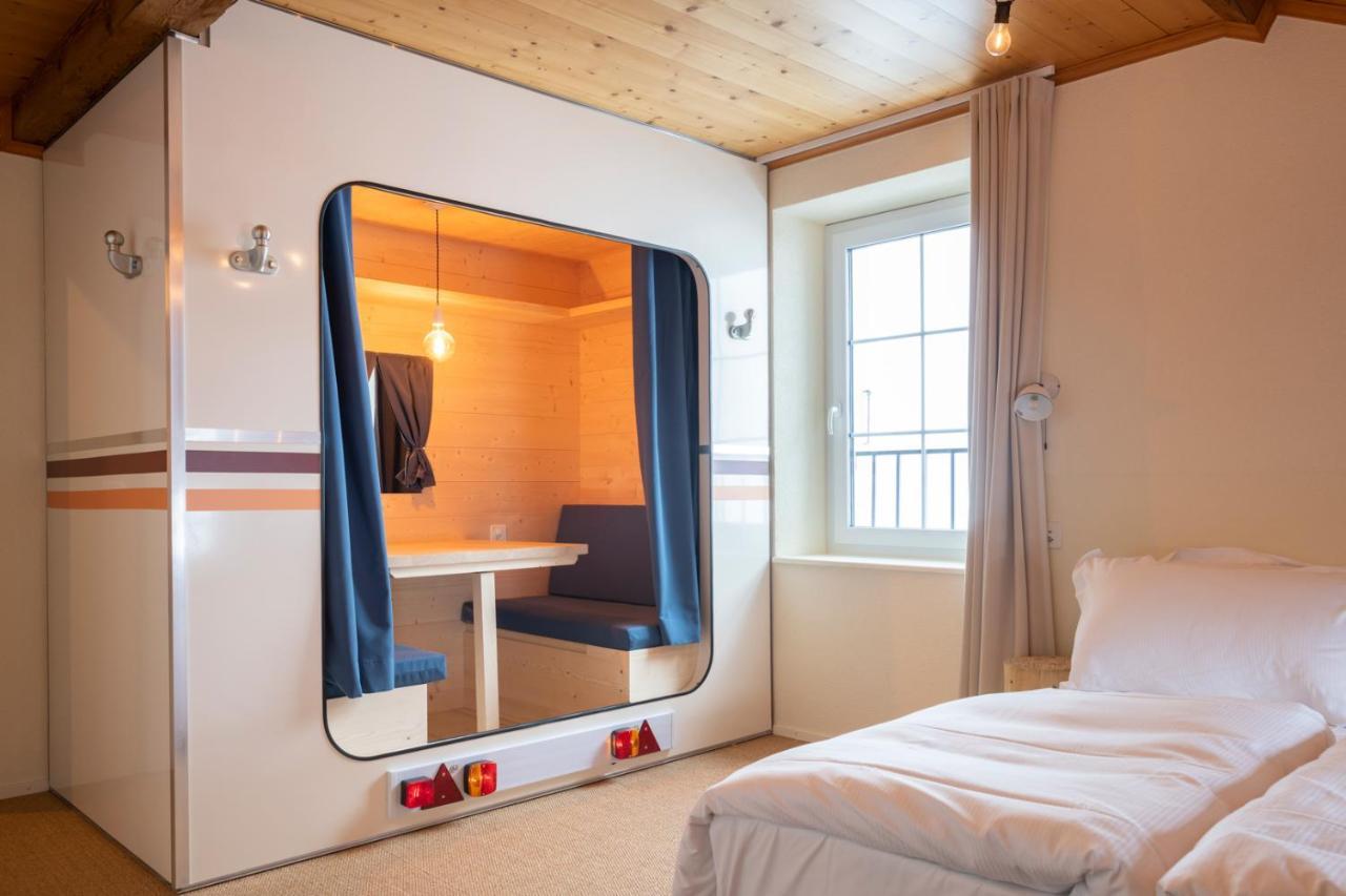 Val dʼIlliez Peanut Mountain Lodge & Le Communal מראה חיצוני תמונה